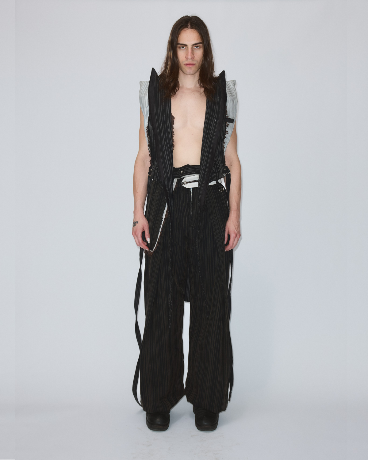 M3 VEST